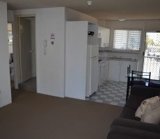 2 Bedrooms, Apartment, For sale, Ferny Avenue, 1 Bathrooms, Listing ID 1034, Surfers Paradise , Queensland, Australia, 4217,