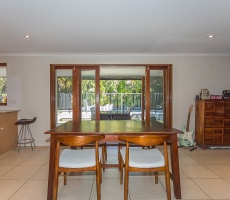 4 Bedrooms, House, For sale, Boronia Drive, 2 Bathrooms, Listing ID 1137, Southport, Queensland, Australia, 4215,