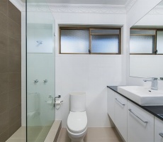 4 Bedrooms, House, For Rent, Aroona Avenue, 2 Bathrooms, Listing ID 1154, Broadbeach Waters, Queensland, Australia, 4218,