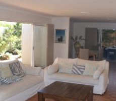 3 Bedrooms, House, For Rent, Norfolk Avenue, 3 Bathrooms, Listing ID 1158, Surfers Paradise, Queensland, Australia, 4217,