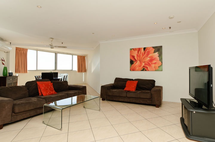 3 Bedrooms, Apartment, For Rent, The Esplanade, 2 Bathrooms, Listing ID 1163, Surfers Paradise, Queensland, Australia, 4217,