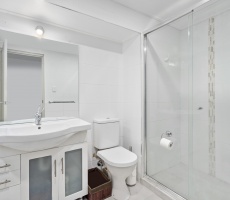 2 Bedrooms, Apartment, For sale, Thornton Street, 2 Bathrooms, Listing ID 1185, Surfers Paradise , Queensland, Australia, 4217,