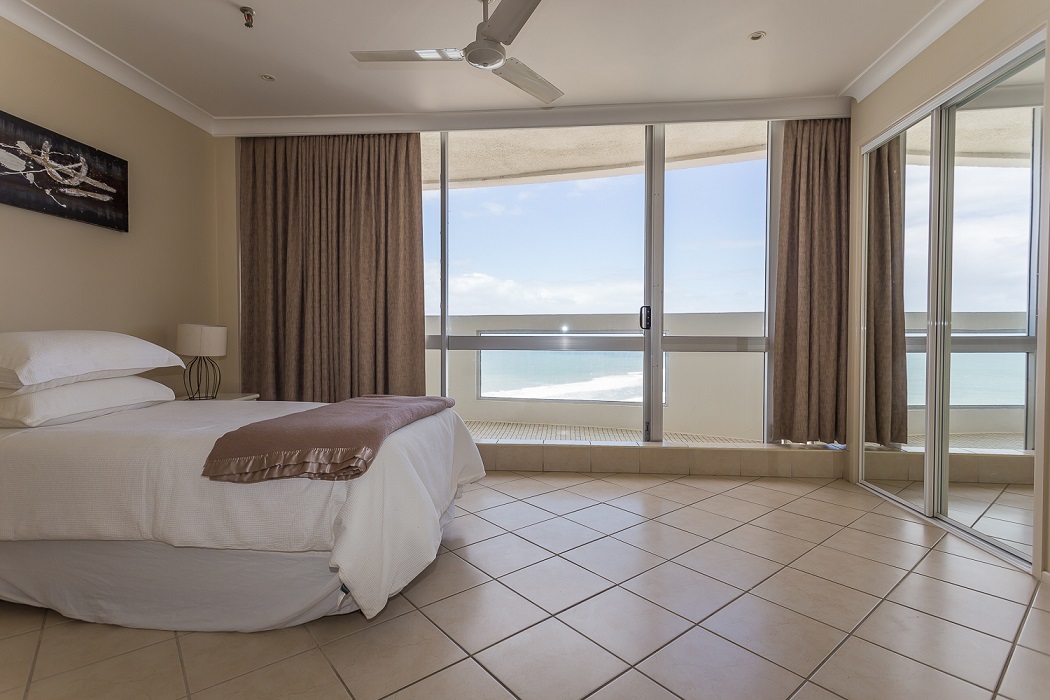 3 Bedrooms, Apartment, For sale, The Esplanade, 2 Bathrooms, Listing ID 1197, Surfers Paradise, Queensland, Australia, 4217,