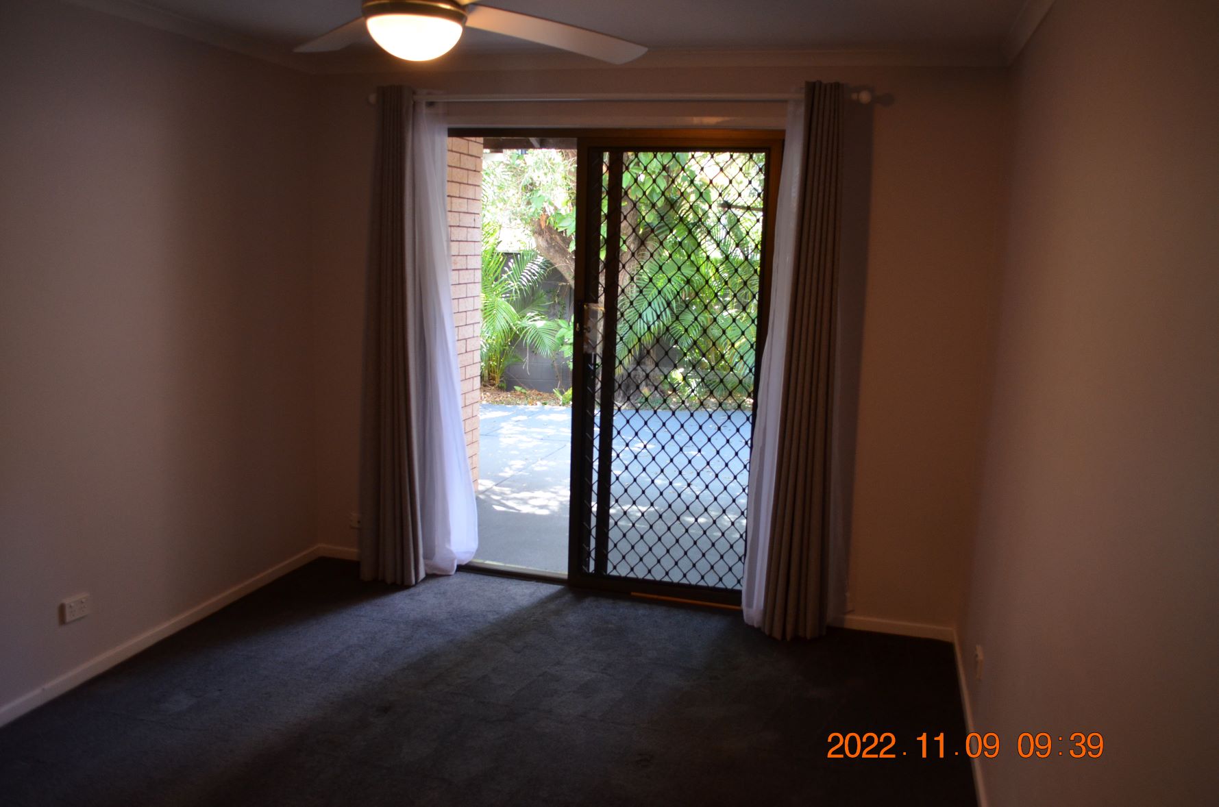 2 Bedrooms, Villa, For Rent, Elliott Street, 1 Bathrooms, Listing ID 1215, Isle of Capri, Queensland, Australia, 4217,