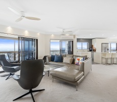 2 Bedrooms, Apartment, For sale, Admiralty Drive, 2 Bathrooms, Listing ID 1222, Paradise Waters, Queensland, Australia, 4217,