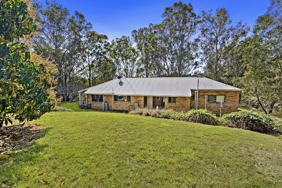 2 Bedrooms, House, For sale, Guanaba Creek Road, 1 Bathrooms, Listing ID 1226, Guanaba, Queensland, Australia, 4210,