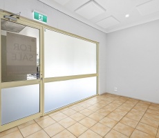 Office, For sale, West Burleigh Road, 1 Bathrooms, Listing ID 1228, Burleigh Heads, Queensland, Australia, 4203,