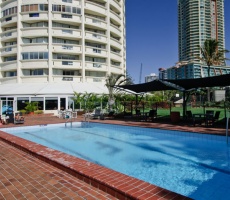 3 Bedrooms, Apartment, For sale, The Esplanade, 2 Bathrooms, Listing ID 1021, Surfers Paradise, Queensland, Australia, 4217,